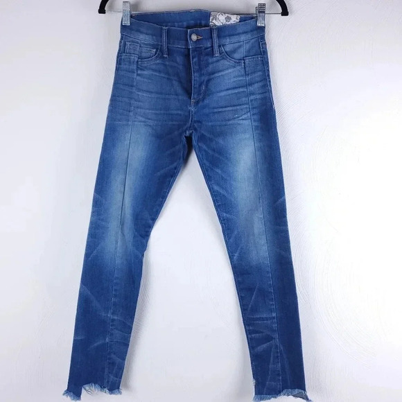 SIWY LA Denim Distressed Jeans Asymmetrical hem  size 26 - Picture 1 of 9